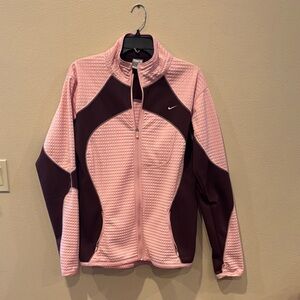 Nike Women's Pink burgundy